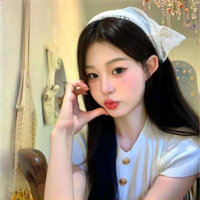 正是青春璀璨时